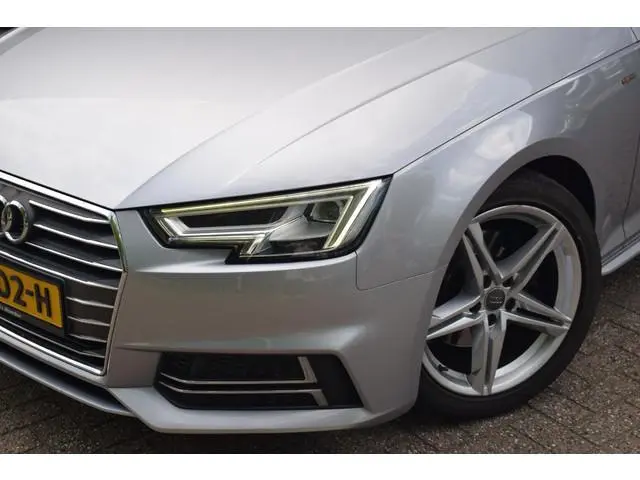 Audi A4 Limousine 1.4 TFSI DSG S-line LED|NAVIGATIE|ECC
