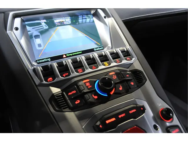 Lamborghini Aventador