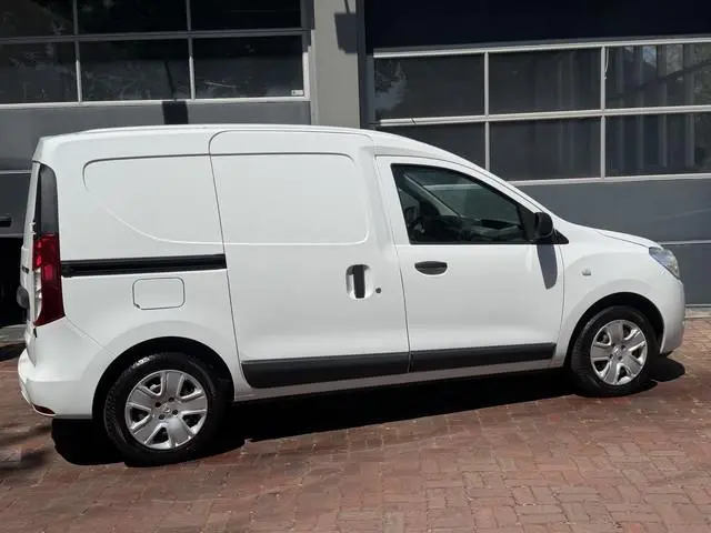 Dacia Dokker 1.5 Blue dCi 90 Solid – Praktisch, Zuinig en Betrouwbaar