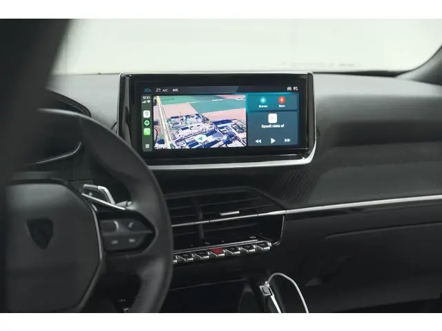 Peugeot 2008 Hybrid 136 e-DCS6 Allure | VOORZIEN VAN DE JUISTE OPTIES | 360 Camera | Adaptieve Cruis...