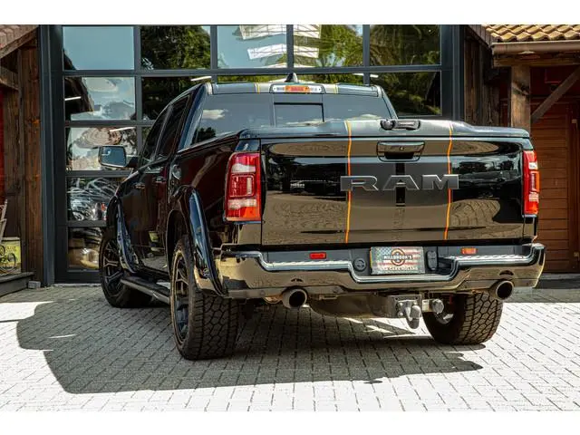 Dodge Ram 1500 5.7 V8 4x4 Crew Cab Laramie 1e eigenaar
