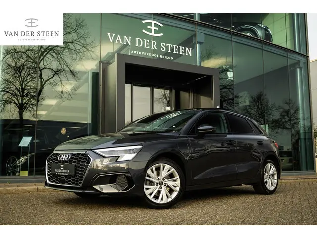 Audi A3 Sportback 40 TFSI e Advanced edition Pano | B&O | Sportstoelen | Memory