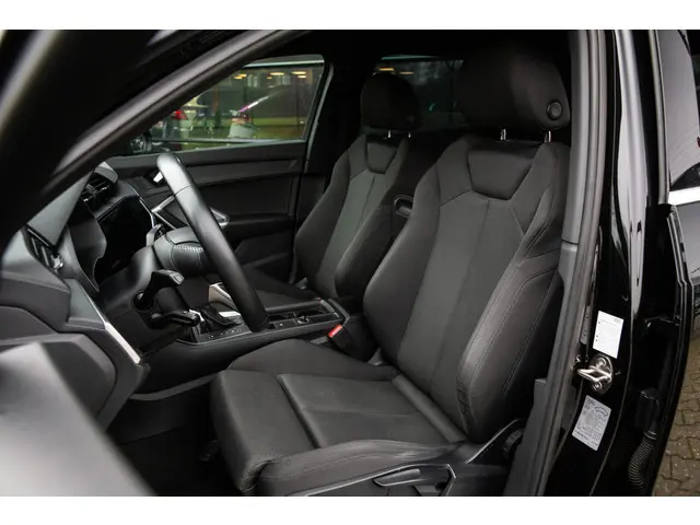 Audi Q3 35 TFSI S Line Pro Line