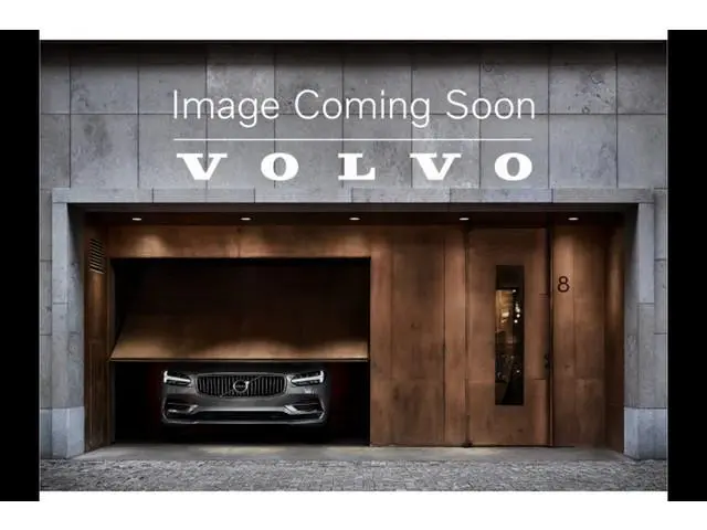 Volvo XC60 T6 AWD 350PK Plug-in hybrid Plus Black Edition | BLIS | H&K | 360 Camera | Pano | Luchtve...