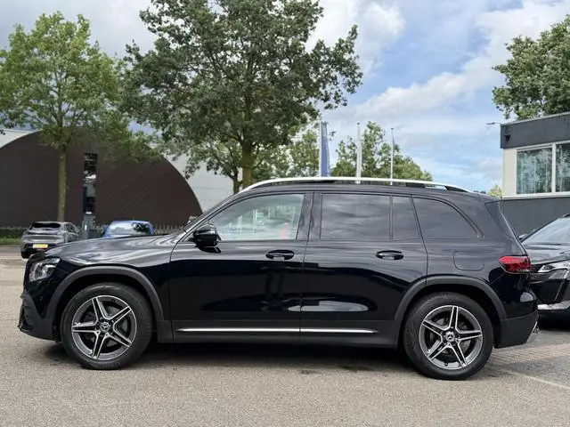 Mercedes-Benz GLB 200 Business Solution AMG PANORAMADAK | SFEERVERLICHTING | ELEKTRISCHE TREKHAAK |...