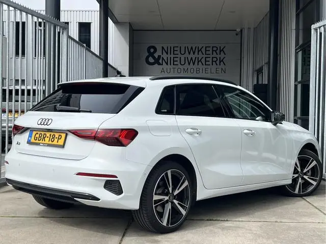 Audi A3 Sportback 40 TFSI e Advanced Edition Hybrid | LEDER | TREKHAAK | CAMERA | CARPLAY/ANDROID |...