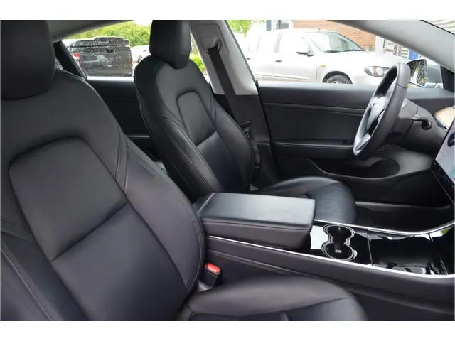 Tesla Model 3 Standard RWD Plus 60 kWh Enhanced Autopilot