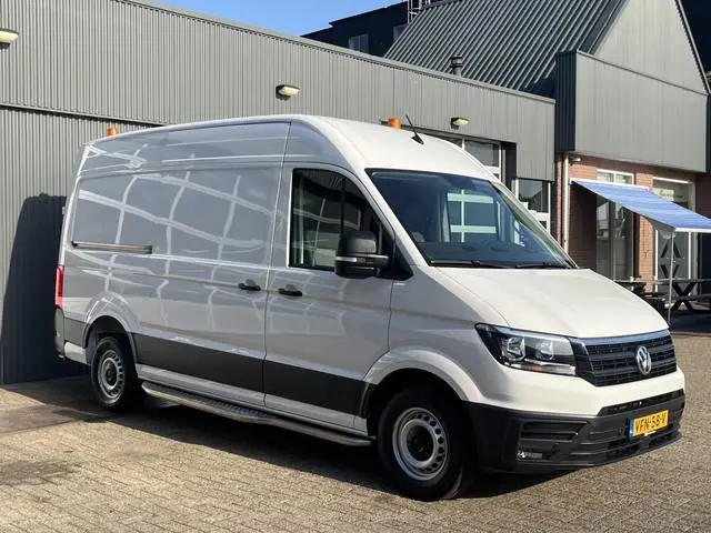 Volkswagen Crafter 35 2.0 TDI L3H3/L2H2 Trekhaak 3500kg trekgewicht Airco Cruise controle Kastinrich...