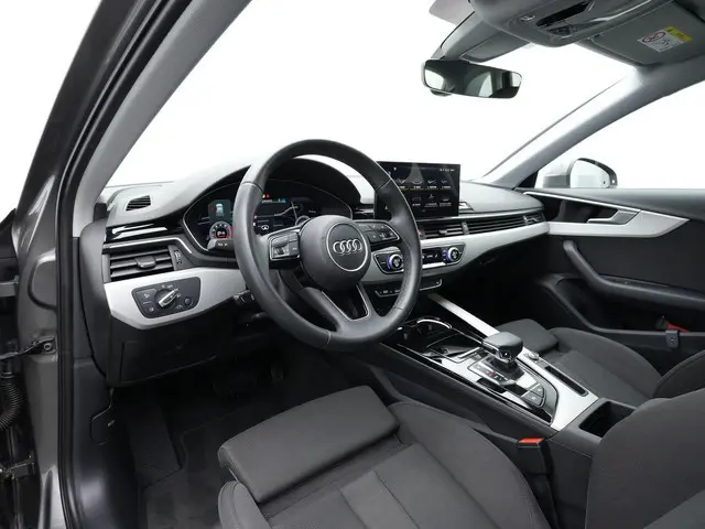 Audi A4 Avant 35 TFSI 150 pk Advanced Edition | Elektr. verstelbare stoelen | Navigatie | Achteruitr...