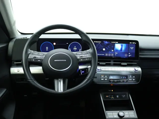 Hyundai Kona Comfort 65.4 kWh | Demo | Private Lease 599,- p.m. |