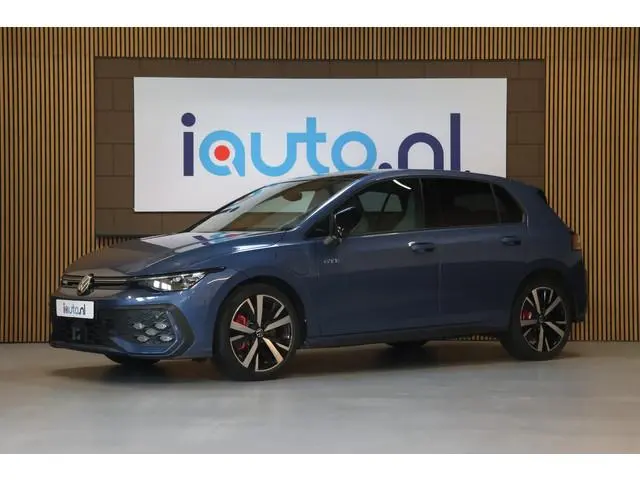 Volkswagen Golf 1.5 eHybrid 272pk GTE Pano/Leder/IQ.Light/360/Headup/DCC/Keyless/Elek. stoel+mem/Dod...