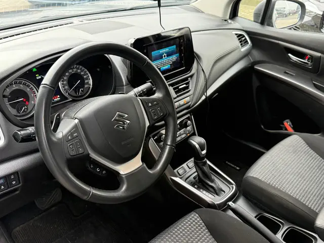 Suzuki S-Cross 1.5 Hybrid Select | Origin NL | Camera | BLIS | Keyless | Stoelverwarming