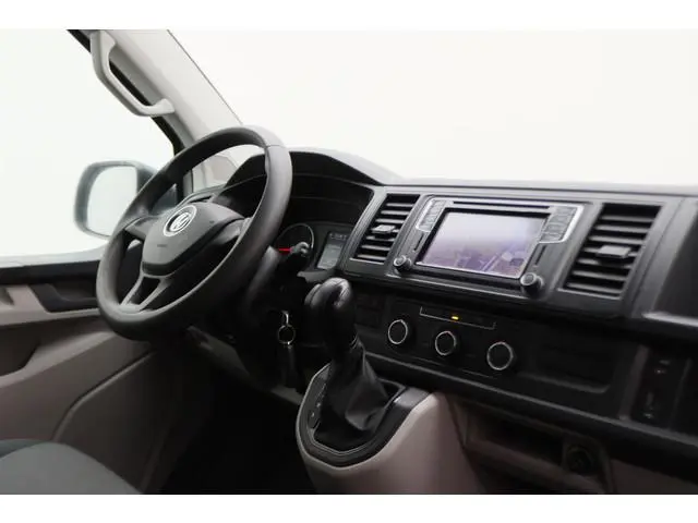 Volkswagen Transporter 2.0 TDI DSG L1H1 Airco, Cruise, Navigatie, Bluetooth, Elektrisch Pakket, DAB,...