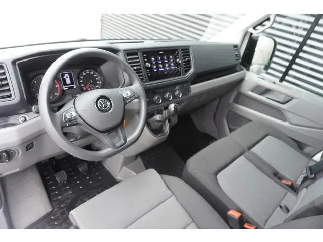 Volkswagen Crafter 180pk L4H3/L3H2 Apple Carplay Camera Navigatie Cruise control 3-zits