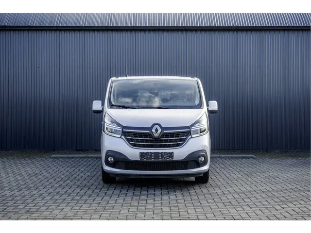 Renault Trafic 2.0 Blue dCi 110 L2H1 | Incl.BPM | Marge | 8-Zits | LED | Navi | Cruise | Airco