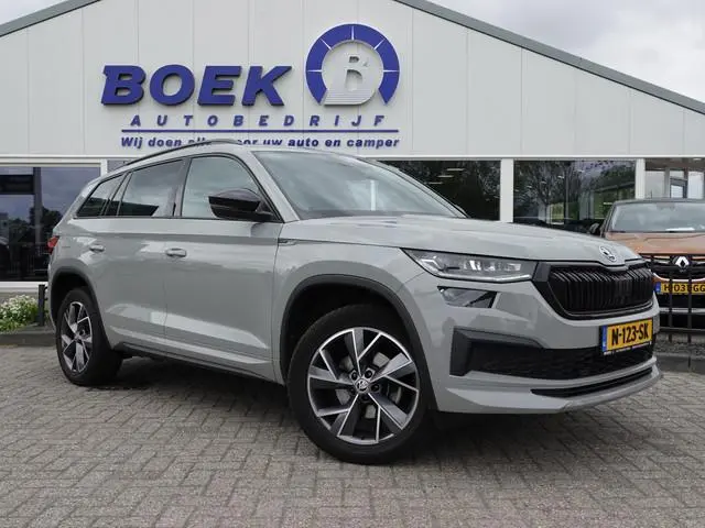 ŠKODA Kodiaq 1.5 TSI 150PK DSG Sportline H-LEER | MEMORY | LED | NAVI | ECC