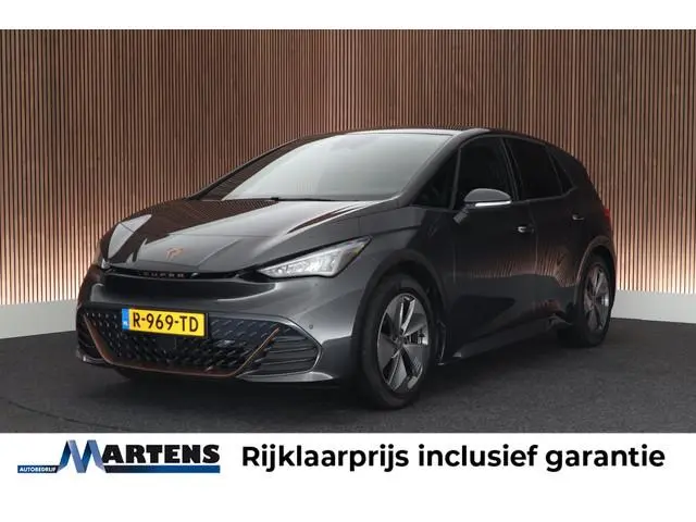 CUPRA Born Essential 204pk 62 kWh SOH 93% Carplay Led Stuurverwarming