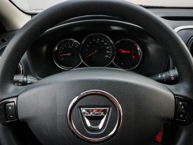 Dacia Logan MCV 0.9 TCe Lauréate | Airco | Cruise | Pdc | Dakrail |