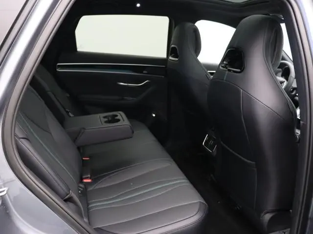 BYD SEAL U