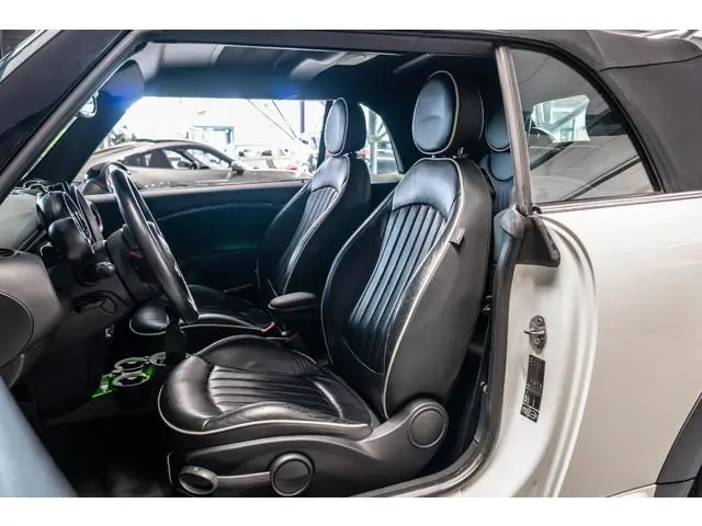 MINI Cabrio 1.6 John Cooper Works Pepper | Alcantara | H/K | Stoelverwarming | Leder