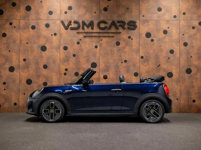 MINI 3-Deurs Mini Electric MINI Yours 33 kWh | ACC | HUD | Harman-Kardon | Camera |