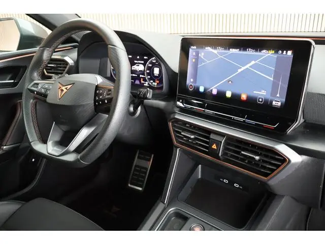 CUPRA Leon Sportstourer 1.4 245pk e-Hybrid VZ Business Camera Keyless DCC Navigatie Stuurverwarming...