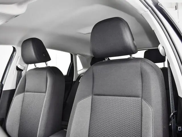 Volkswagen Polo 1.0 TSI 95pk Life Edition · Camera · Apple/Android Car Play · P-Sensoren · 15'' Inch...