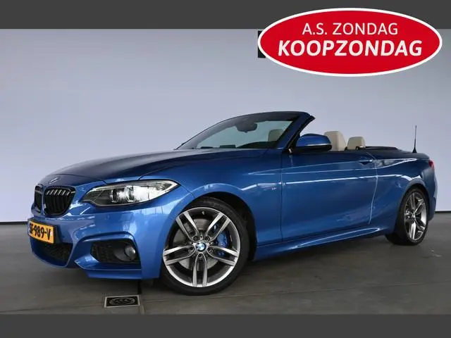 BMW 2-serie Cabrio 220i High Executive M-Pakket! Automaat Navigatie Harman/Kardon Stoelverwarming In...
