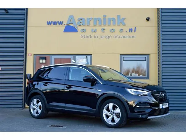 OPEL GRANDLAND X 1.2 Turbo Ultimate 131 PK, Navi, a-camera, trekhaak, winterpakket