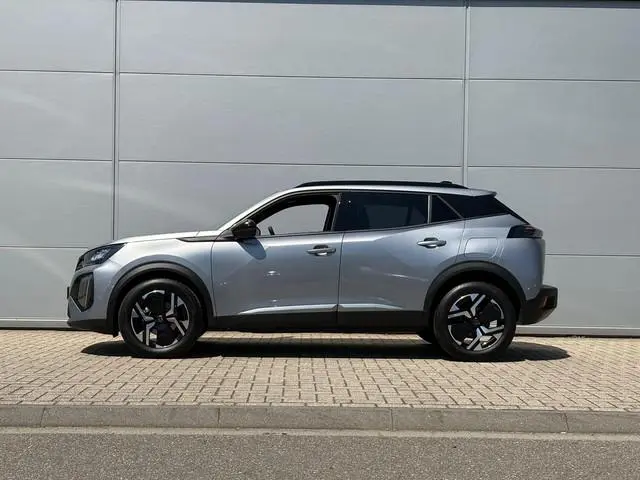 Peugeot 2008 1.2 PureTech 100 Allure | Parkeerhulp | Navigatie | Apple Carplay/Android Auto