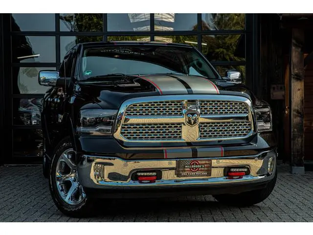 Dodge ram 1500 5.7 V8 Crew Cab  Laramie | Lage bijtelling | Luchtvering | Origineel Nederlands |