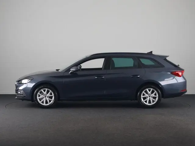 SEAT Leon Sportstourer 1.5 eTSI Style Business Intense | Technology Pack | Verwarmbare Voorstoelen +...