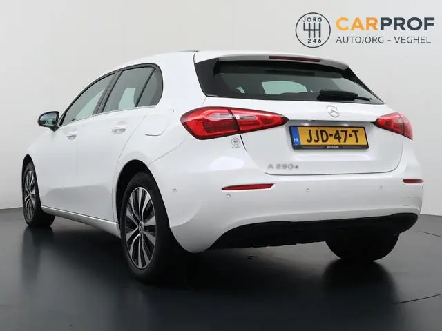 Mercedes-Benz A-klasse 250 e SOH 97% | Navigatie | Sfeerverlichting | Stuurverwarming | Carplay | St...