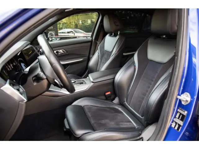 BMW 3-serie 320i High Executive M-Sport Shadowline, Keyless entry, Carplay,