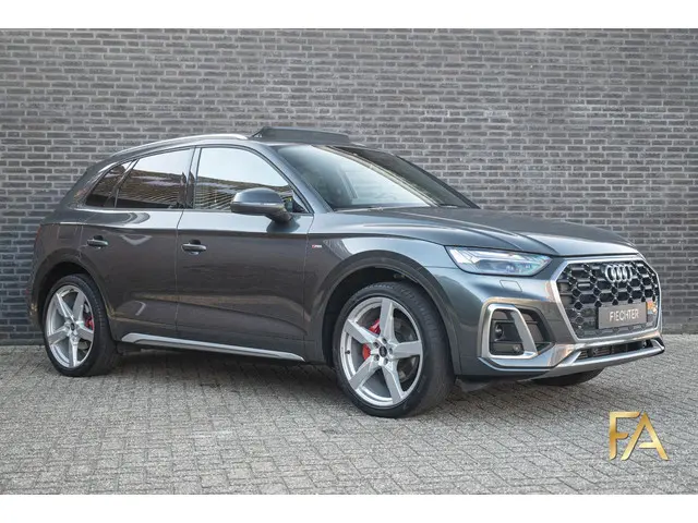 Audi Q5 55 TFSI e S edition Competition Panodak|Ruitleder|367PK|Sfeer