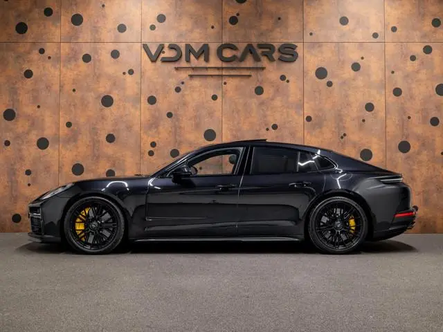 Porsche Panamera 4.0 Turbo S E-Hybrid | Aerokit Carbon | Burmester | Pano | Active ride |