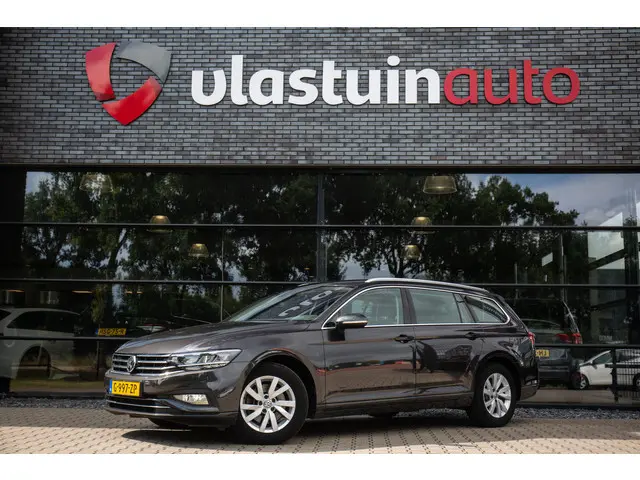Volkswagen Passat Variant 1.5 TSI Comfort Business , Adaptive cruise, Carplay, Keyless entry, BTW