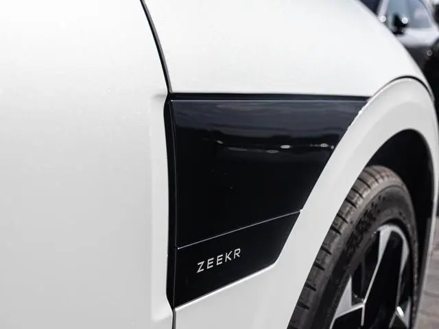Zeekr 7GT