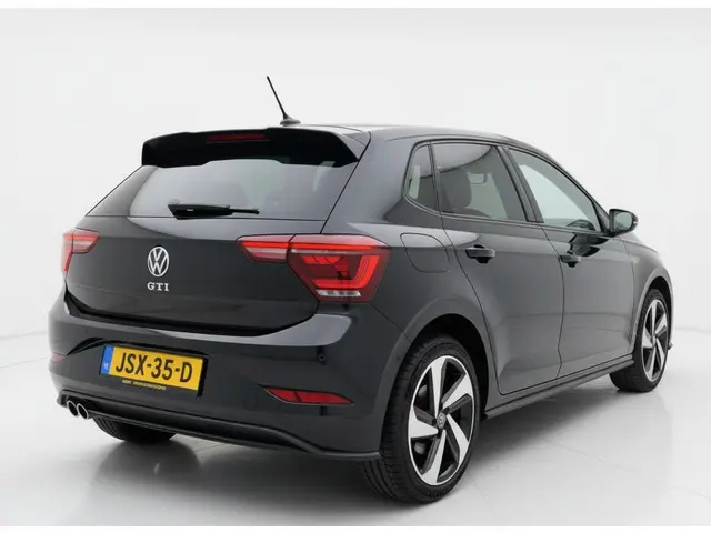 Volkswagen Polo 2.0 TSI GTI TSI 210PK DSG GTI-SPORT VIRTUAL/CARPLAY/IQ-LIGHT 