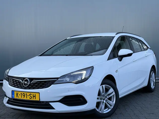 Opel Astra Sports Tourer BWJ 2021 1.2 111 PK Edition TREKHAAK | LED | AIRCO | CRUISE | BLUETOOTH | ELEK. PAKKET | ANDROID AUTO | APPLE CARPLAY | ISOFIX | PDC | MULTIFUNCT. STUUR
