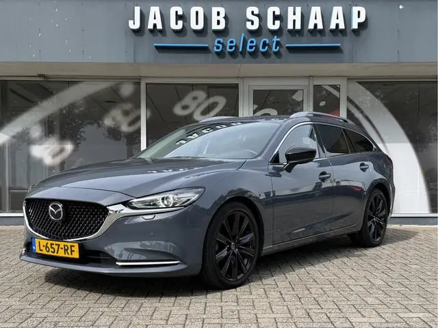 Mazda 6 Sportbreak 2.0 SkyActiv-G 165 Luxury / Automaat / Camera / Carplay / verw. & gev. v. stoelen...