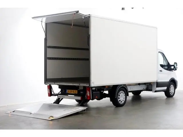Ford Transit 350 2.0 TDCI 130pk RWD Trend Bakwagen met laadklep 1.040kg laadvermogen 06-2022