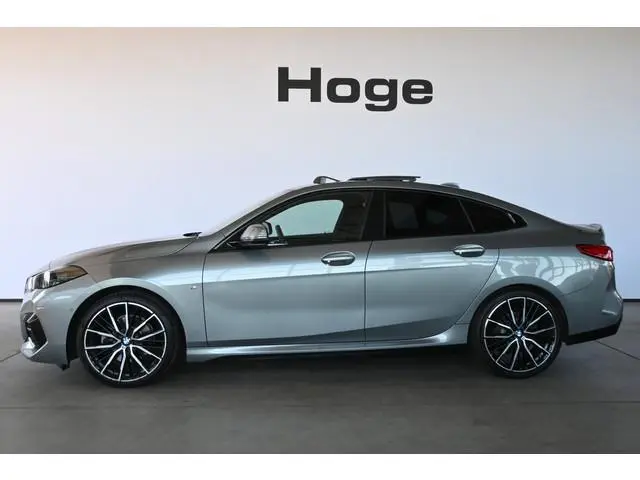 BMW 2-serie Gran Coupé 218i Business Edition M-Pakket Sportstoelen Panoramadak Virtual Dealer Onderh...