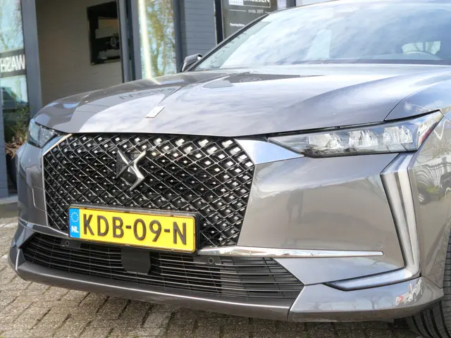 DS DS 4