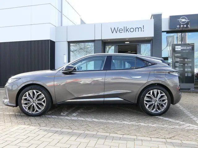 DS 4 E-Tense Trocadero Plug In Hybrid | Navigatie | LMV 19'' |