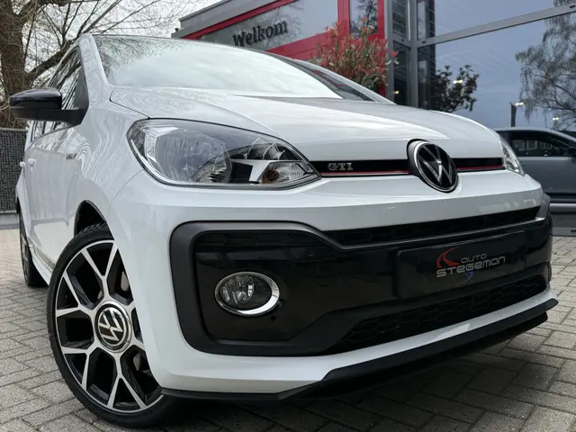 Volkswagen Up! 1.0 TSI 116PK GTI *!* NAVI/ CAMERA/ CRUISE/ 27 DKM/ ECC/ STOELVERWARMING *!*