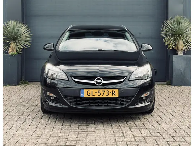 Opel Astra Sports Tourer 1.4 Turbo Edition