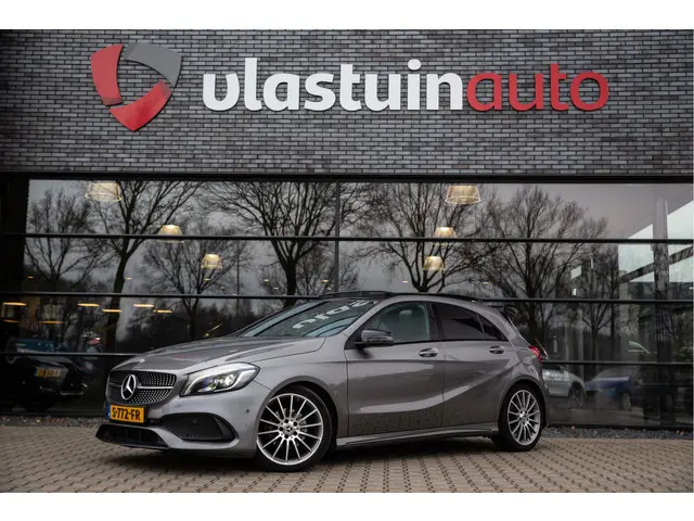 Mercedes-Benz A-klasse 180 Business Solution AMG , Panoramadak, Achteruitrijcamera,