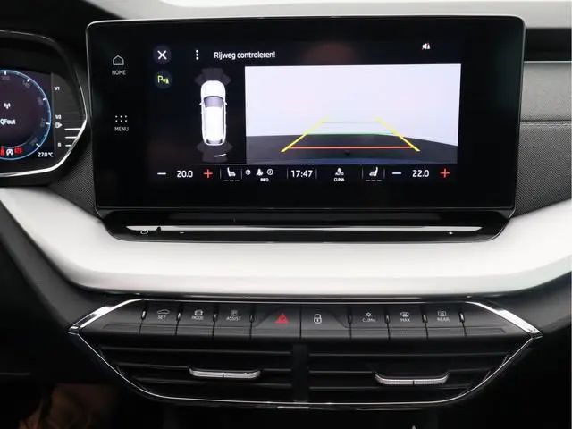ŠKODA Octavia Combi 1.0 e-TSI Business Edition Plus/ schuifdak/ trekhaak!