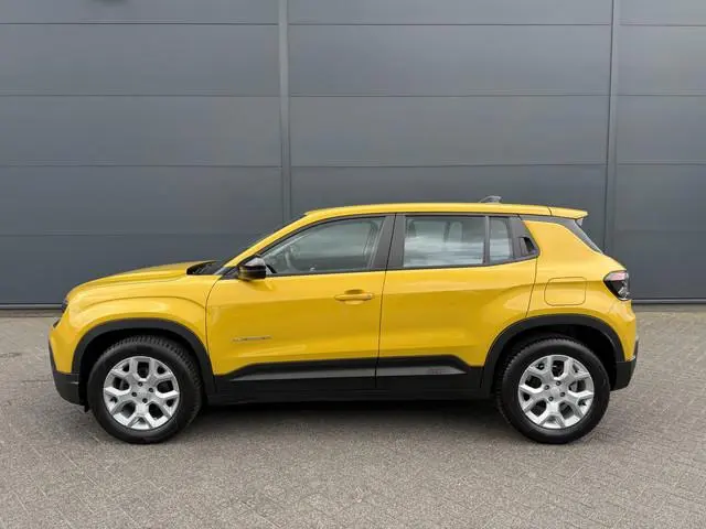 Jeep Avenger 100pk Altitude (Elektrische Klep - JBL - Keyless Entry - Adaptieve Cruise Controle - LE...